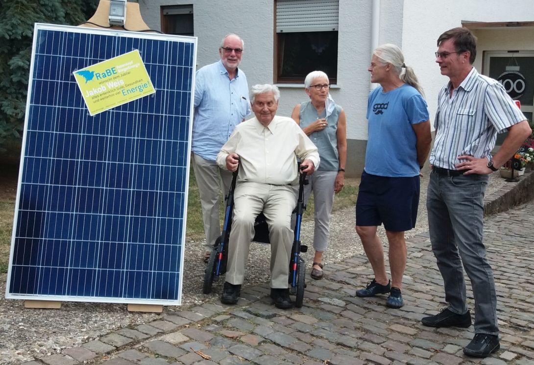 Anläßlich des 100. Geburtstages