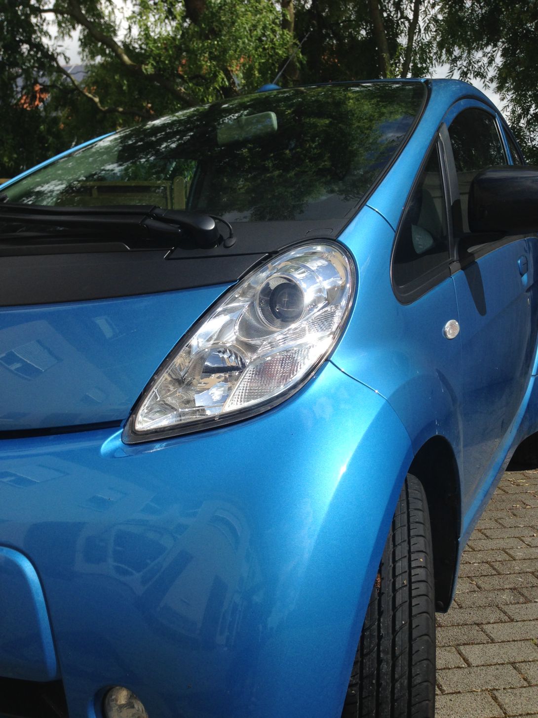 Unser blauer Peugeot iON